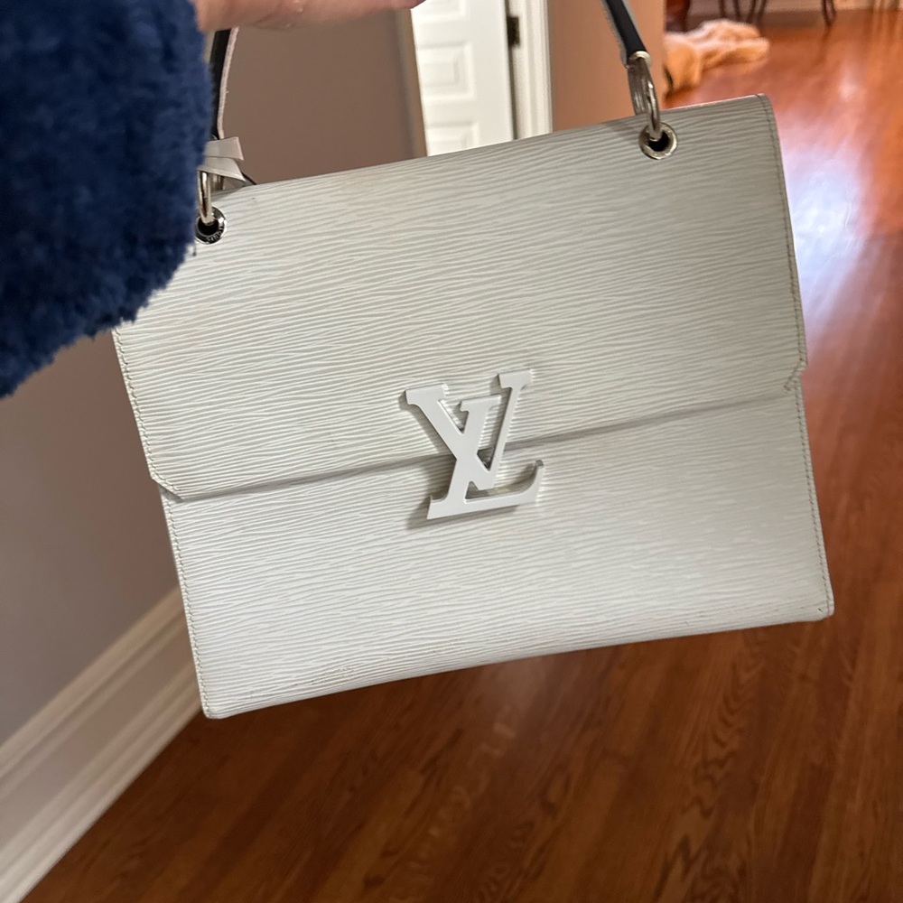 Louis Vuitton White Shoulder Bag